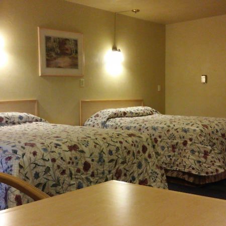 Budget Host Longhorn Motel Byers Ngoại thất bức ảnh